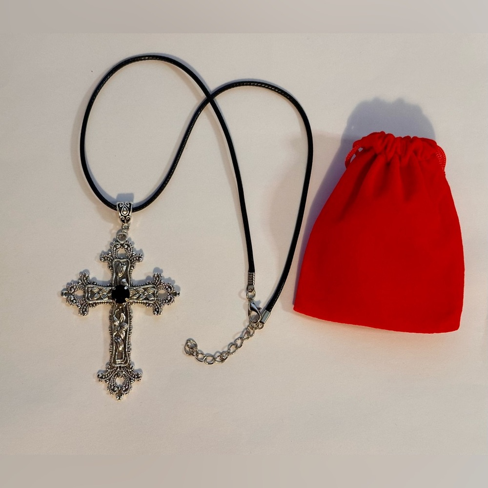 Gothic Black  Crystal Cross Charm Necklace Floral Design Big Punk Goth Retro New - Picture 7 of 9